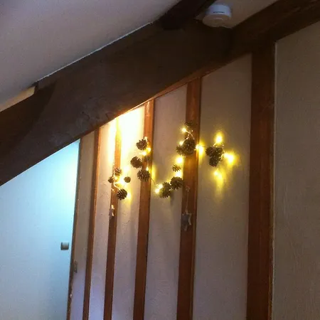 Les Charmettes بيت ضيافة 3*