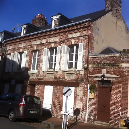 Les Charmettes Penzion Honfleur