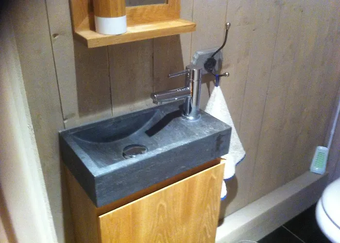 Konukevi Les Charmettes Honfleur